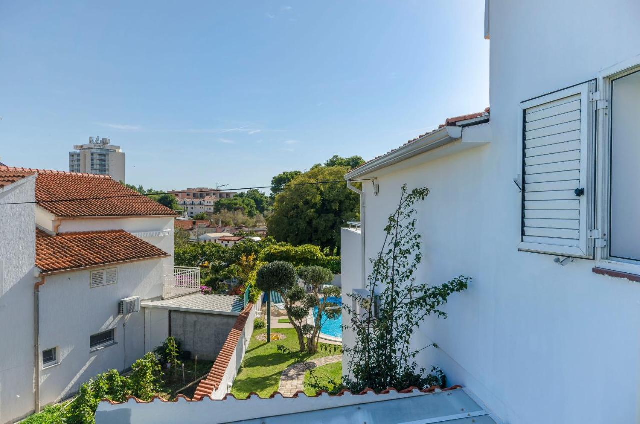 Apartment Manda *